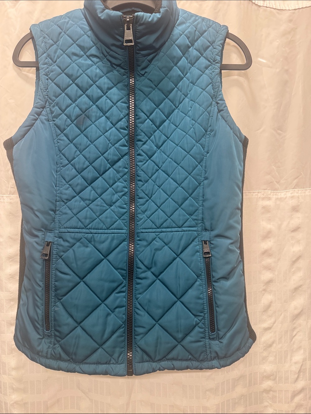Andrew Marc Teal Quilted Sleeveless Vest